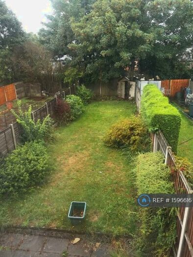 3 Bedroom Terraced House To Rent In Ilford Road, Birmingham, B23