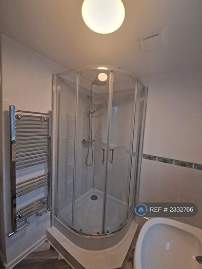 3 Bedroom Flat To Rent In Randolph Close, Leamington Spa, CV31