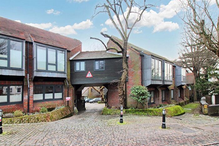 2 Bedroom Apartment To Rent In Town Centre, Aylesbury, HP20