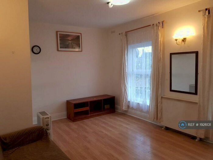 1 Bedroom Flat To Rent In A Wallwood Rd, London, E11