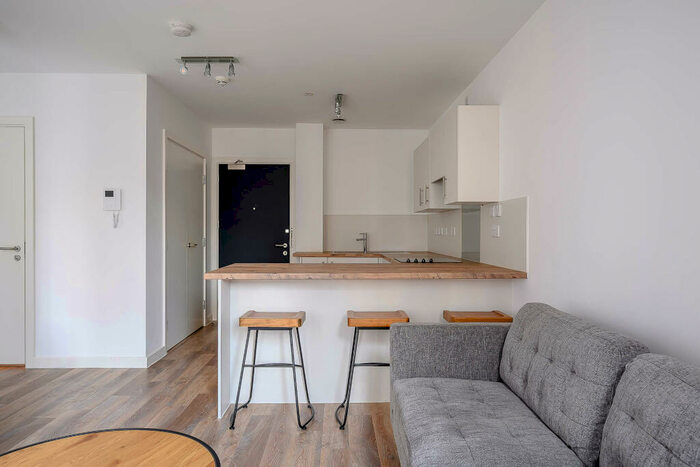 2 Bedroom Apartment To Rent In Apartment - The Wullcomb, Highcross Street, Leicester, , United Kingdom, LE1