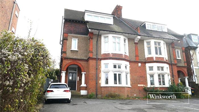 Apartment To Rent In Station Road, New Barnet, EN5