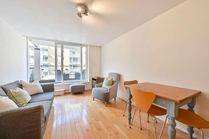 1 Bedroom Flat To Rent In Riverside West, Wandsworth, London, SW18