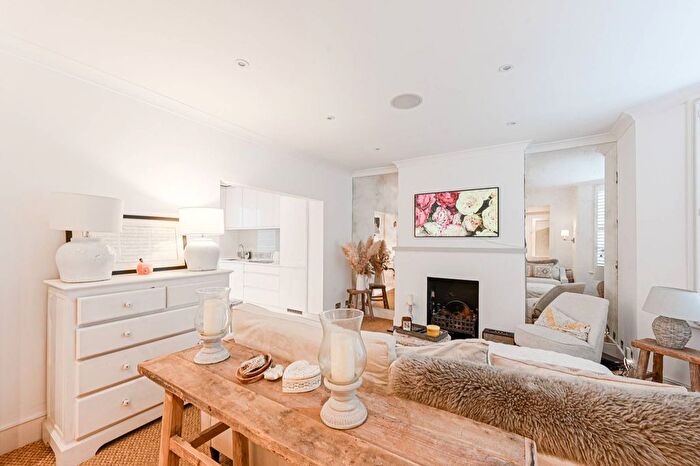 1 Bedroom Flat To Rent In Tadema Road, Chelsea, London, SW10