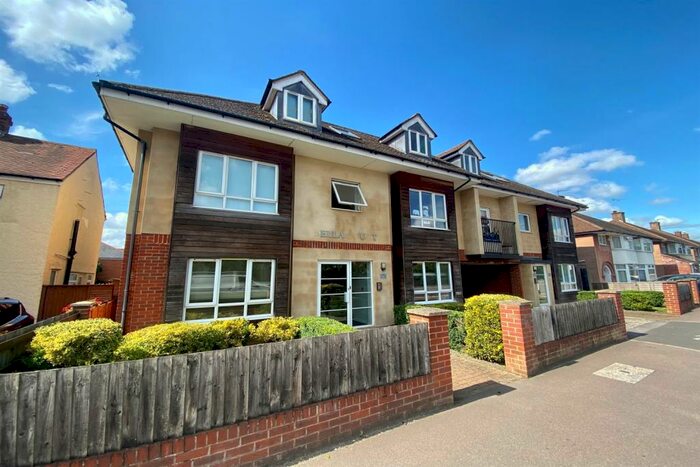 Apartment To Rent In Bella Court The Slade, Headington, Oxford, Oxford, OX3