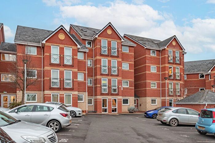 2 Bedroom Flat To Rent In St. Michaels Close, Stourport-On-Severn, Worcestershire, DY13