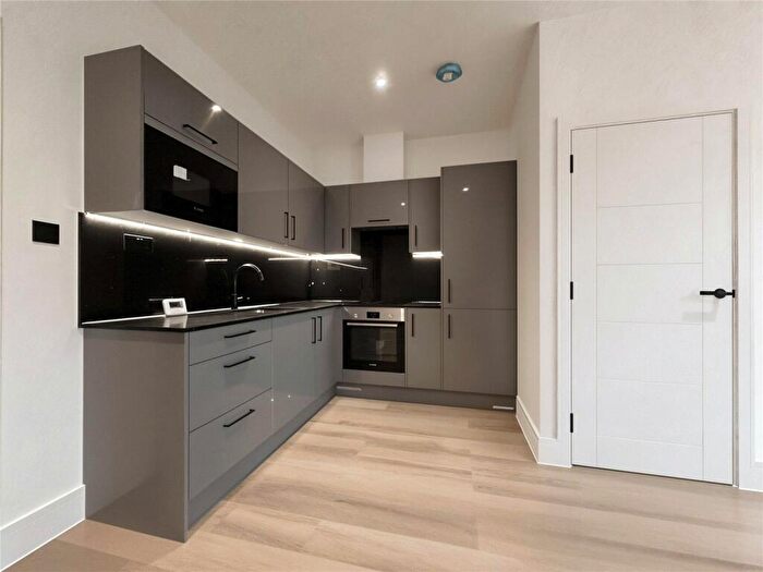 1 Bedroom Flat To Rent In Rye Close, Fleet, Hampshire, GU51