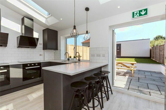 6 Bedroom Semi-Detached House To Rent In Wordsworth Road, Bristol, BS7