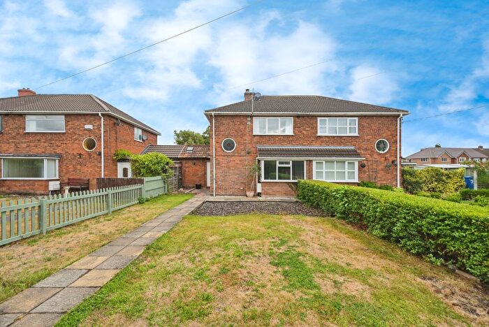 2 Bedroom Semi-Detached House For Sale In Longwood Path, Mile Oak, Tamworth, Staffordshire, B78
