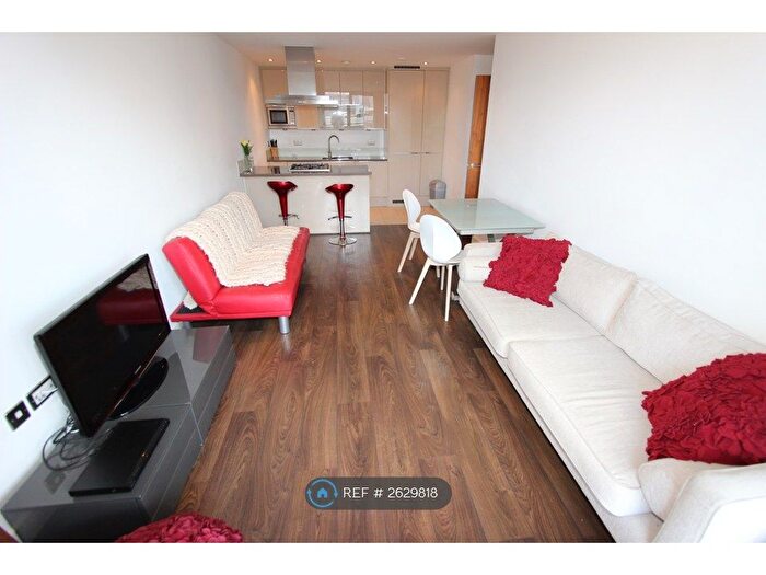 2 Bedroom Flat To Rent In Jacobs Court, London, E1