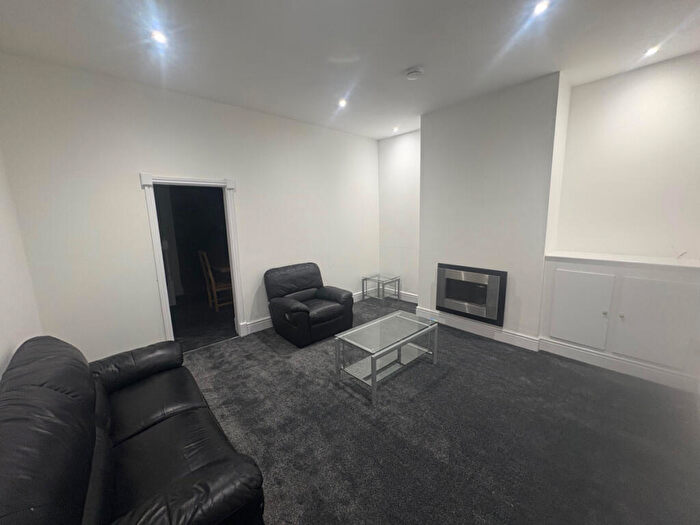 2 Bedroom Terraced House To Rent In Calverley Street Preston, PR1