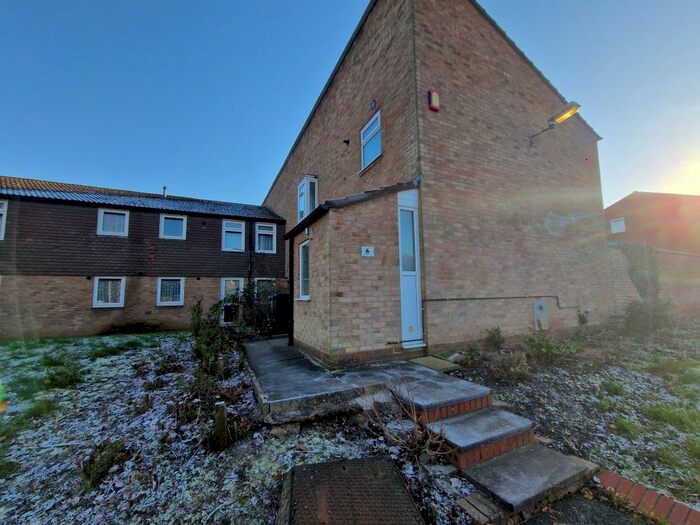 3 Bedroom House To Rent In Crabmill Close, B38