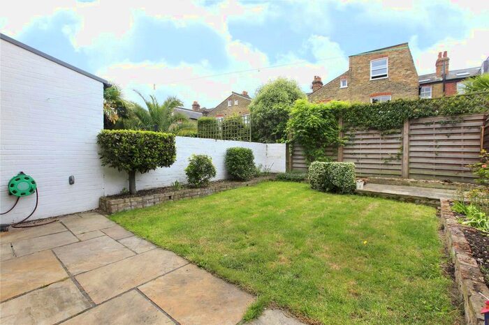 5 Bedroom Semi-Detached House To Rent In Cheriton Square, Wandsworth Common, London, SW17