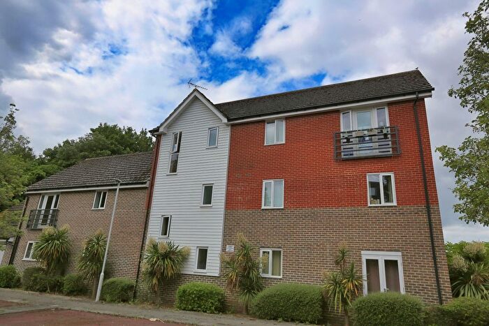 2 Bedroom Flat To Rent In Edward Vinson Drive, Faversham, ME13