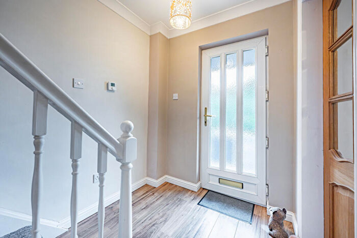 2 Bedroom End Of Terrace House For Sale In Waterside Cottages, Bankhead Road, Kirkintilloch, G66