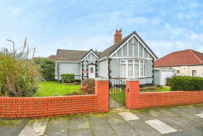 2 Bedroom Bungalow For Sale In Arnside, Liverpool, Merseyside, L21