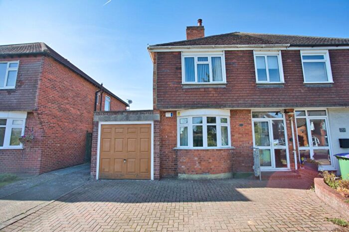 3 Bedroom Semi-Detached House For Sale In Shorncliffe Road, Folkestone, Kent, CT20