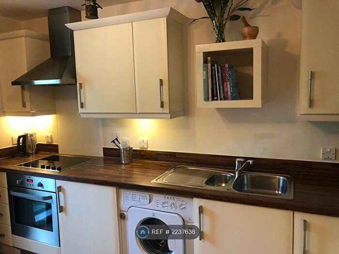 1 Bedroom Flat To Rent In Reaston Street, London, SE14