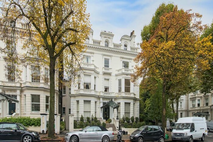 1 Bedroom Flat To Rent In Holland Park, London, W11