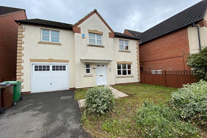 4 Bedroom Detached House To Rent In Tom Blower Close, NG8