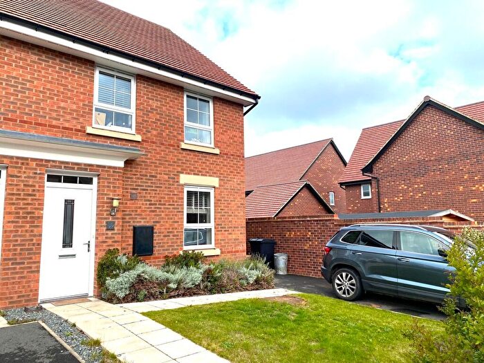 3 Bedroom Semi-Detached House For Sale In Ludlow Road, Littleover, DE23