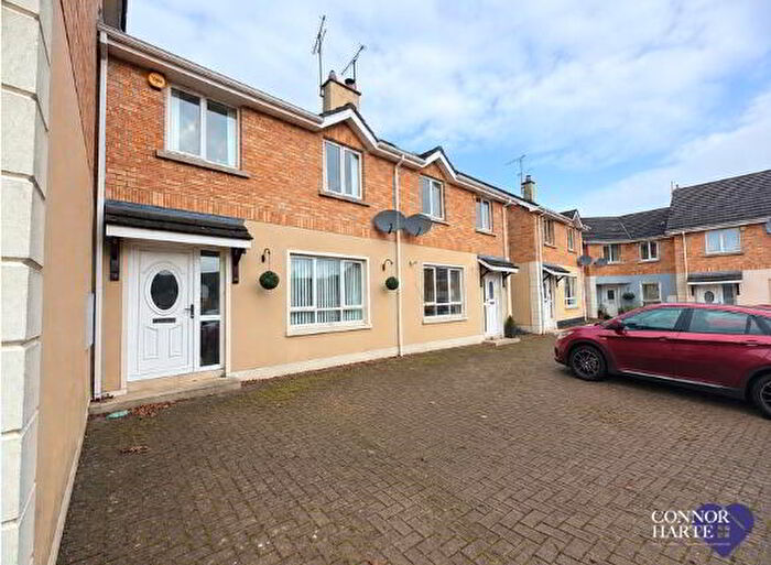 3 Bedroom Mid TownHouse For Sale In Cregglea, Claudy, BT47