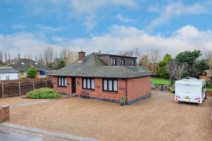 5 Bedroom Detached House For Sale In Gore Green Road, Higham, Kent, ME3