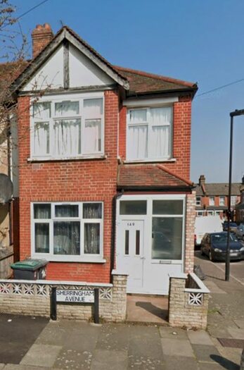 4 Bedroom Town House To Rent In Sherringham Avenue, London, N17