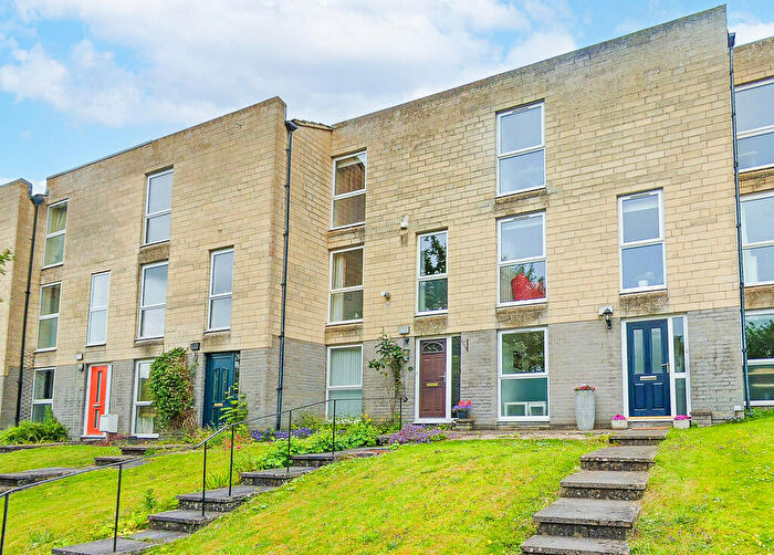 4 Bedroom Terraced House For Sale In Calton Walk, Bath, BA2