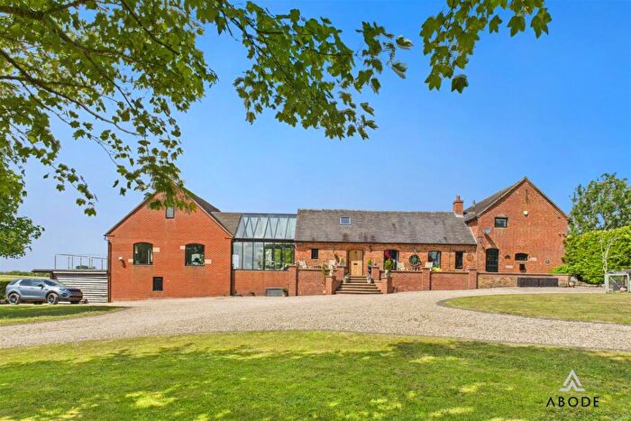 4 Bedroom Barn Conversion For Sale In Waldley, Nr Ashbourne, Derbyshire, DE6