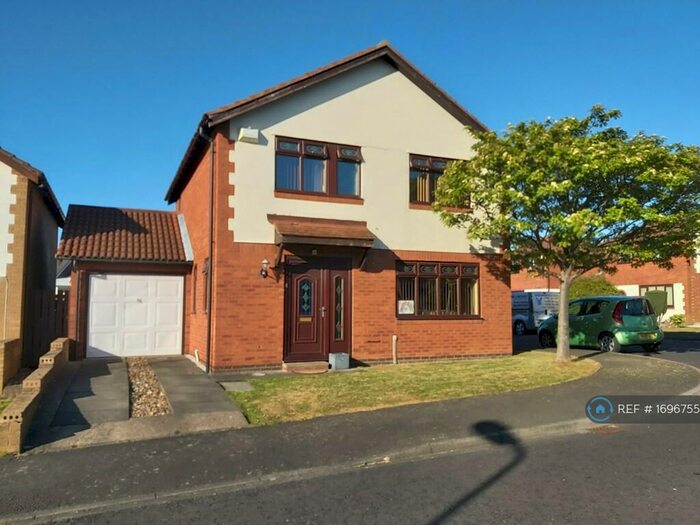 3 Bedroom Detached House To Rent In Longbenton, Longbenton, Newcastle Upon Tyne, NE12