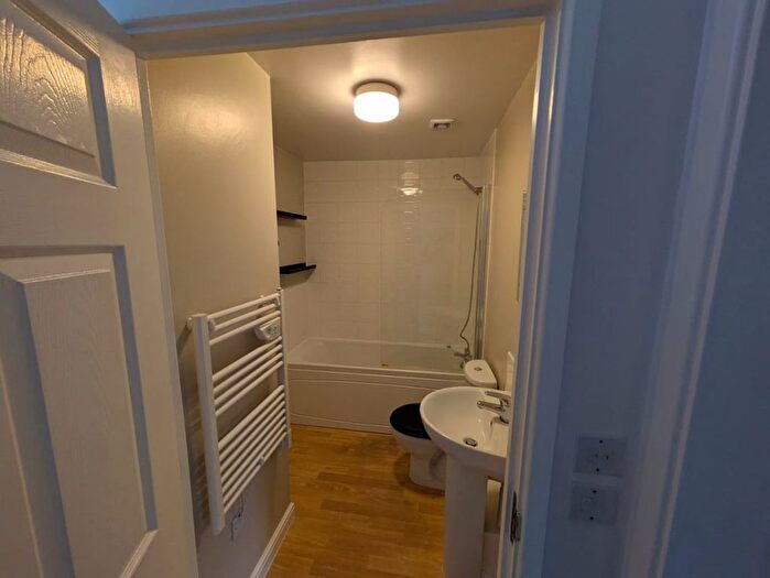 2 Bedroom Flat To Rent In Church Lane, Linby, Nr Hucknall, NG15