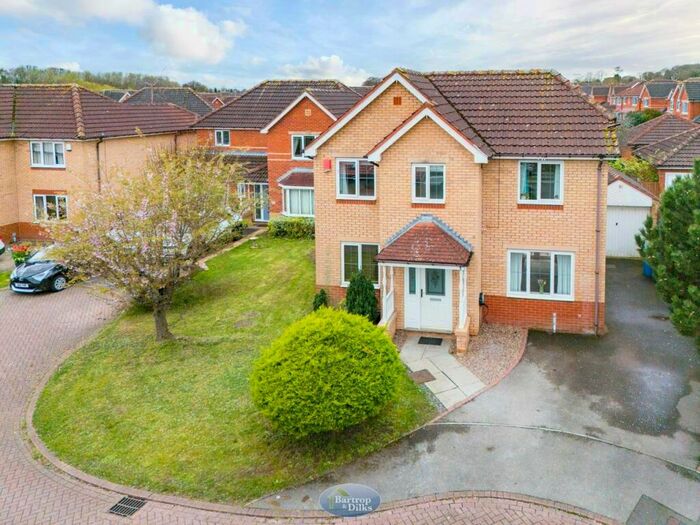 4 Bedroom Detached House To Rent In Rosewood Close, Worksop, S81