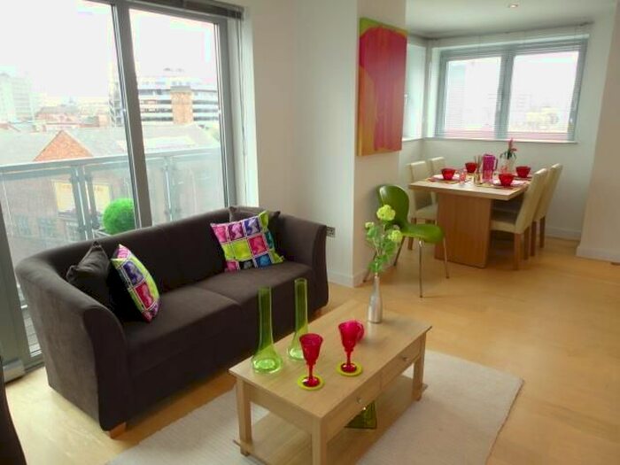 1 Bedroom Flat For Sale In Navigation Street, City Centre, LE1