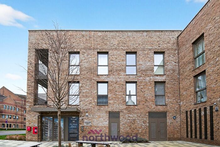 1 Bedroom Flat To Rent In Moorbridge Road, Maidenhead, SL6