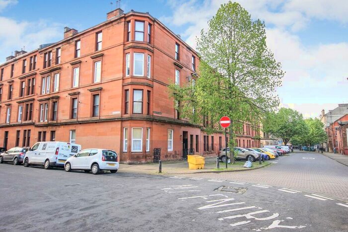 3 Bedroom Flat To Rent In Stewartville Street, Partick, Glasgow, G11