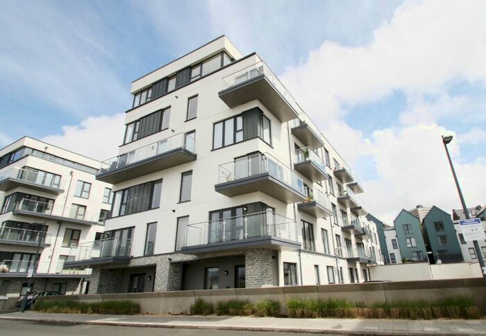 2 Bedroom Flat To Rent In Fin Street, Quadrant Quay, Plymouth PL1