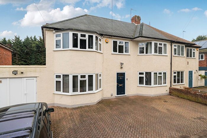 6 Bedroom Semi-Detached House For Sale In Cornwall Drive, Orpington, BR5