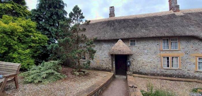 2 Bedroom Semi-Detached House To Rent In Waggs Plot, Axminster, EX13