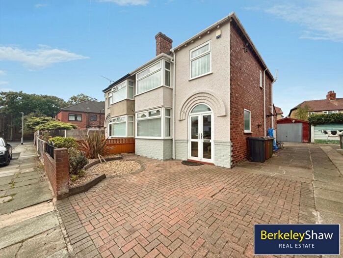 3 Bedroom Semi Detached House To Rent In Willedstan Avenue, Cropsby, Liverpool, L23