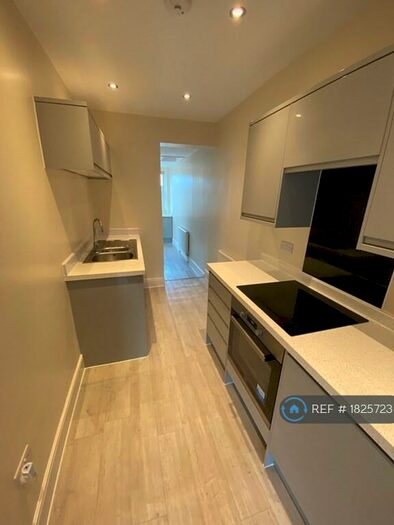 1 Bedroom Flat To Rent In Lodge Causeway, Bristol, BS16