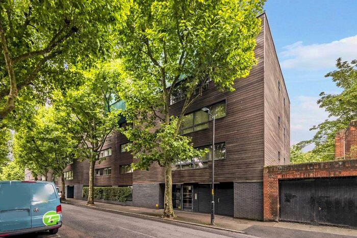 1 Bedroom Flat To Rent In St. James's Road, London, SE16