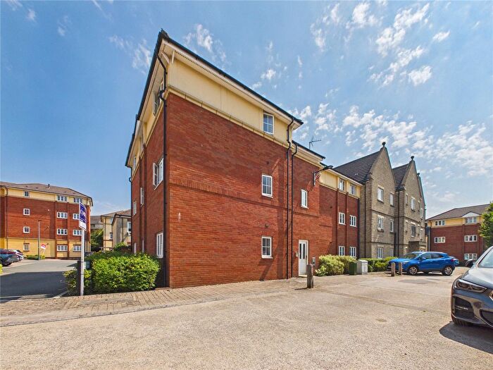 2 Bedroom Flat For Sale In Shepherds Walk, Bradley Stoke, Bristol, BS32