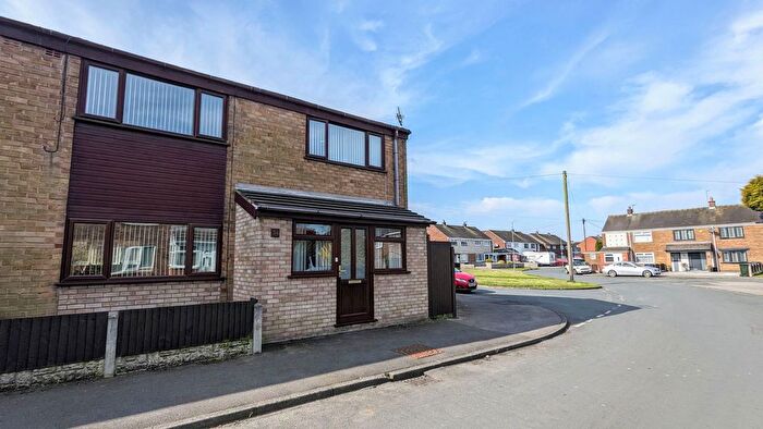 3 Bedroom Semi-Detached House For Sale In Willow Drive, Skelmersdale, WN8