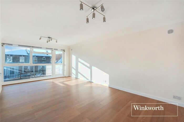 2 Bedroom Flat To Rent In Ballards Lane, Finchley, London, N3