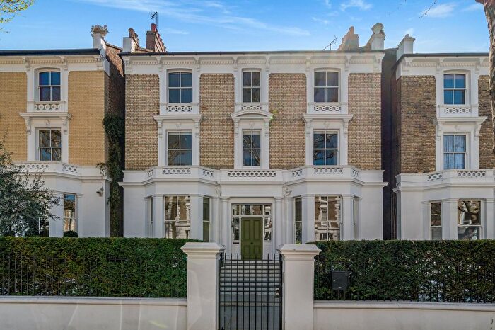 5 Bedroom Detached House To Rent In Bassett Road, London, W10
