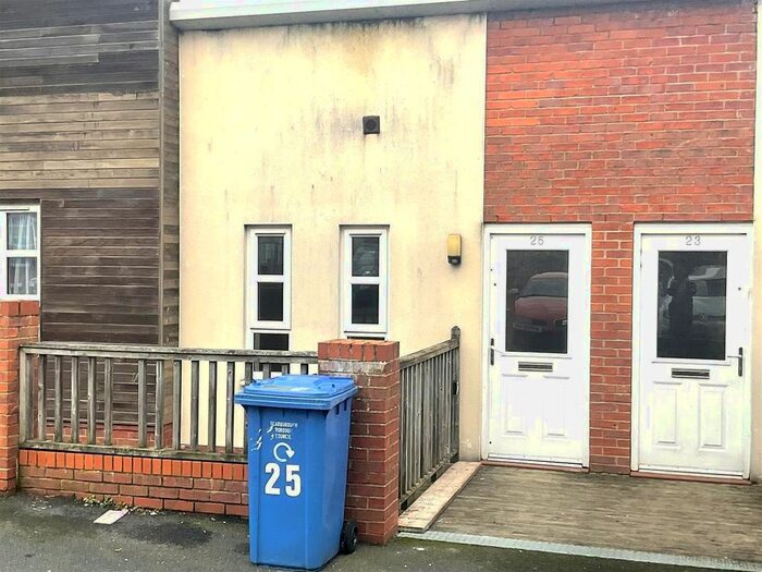 2 Bedroom Property To Rent In Sitwell Street, Scarborough, YO12