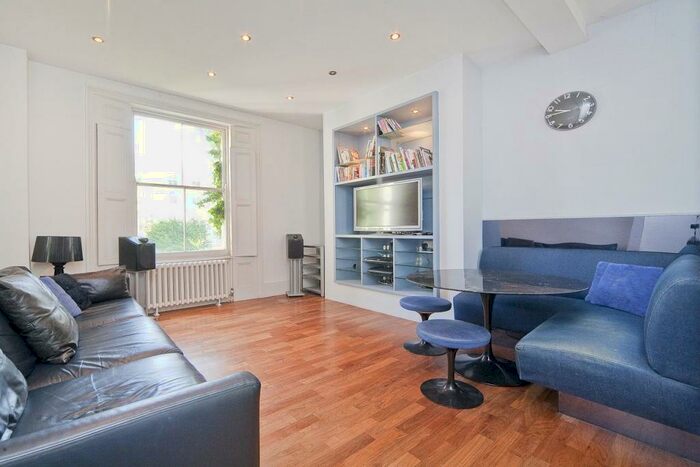 1 Bedroom Terraced House To Rent In Elmore Street, Islington, London, N1