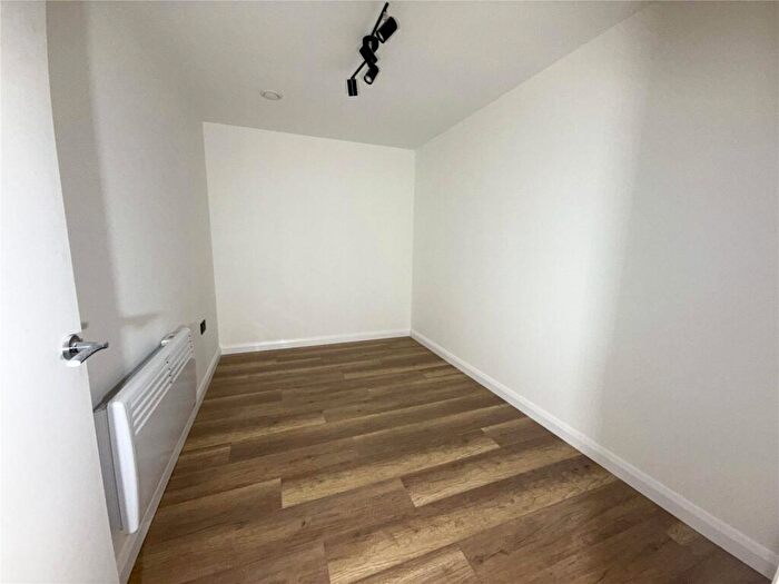 1 Bedroom Apartment To Rent In Old Town Court, - High St, Old Town, Swindon, SN1