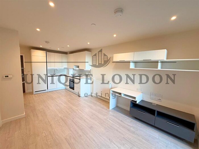 1 Bedroom Flat To Rent In Taro Apartments, Eastman Village, Harrow, HA1